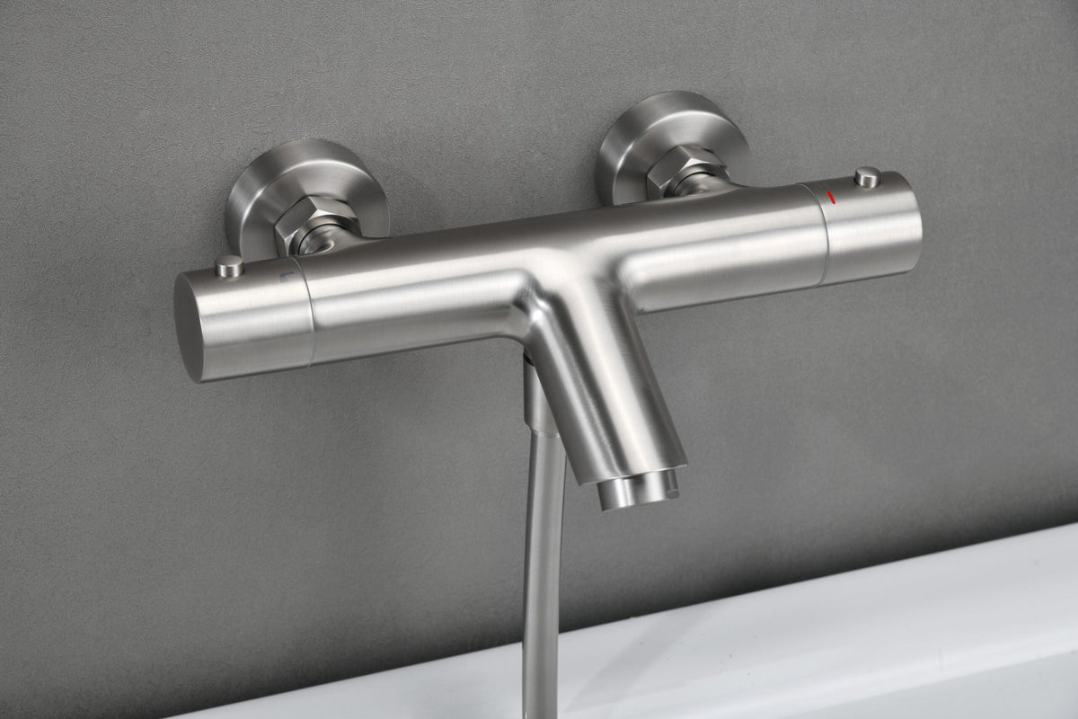 Grifo termostático de bañera y ducha Monza con kit de ducha IMEX – Níquel cepillado – imagen 6